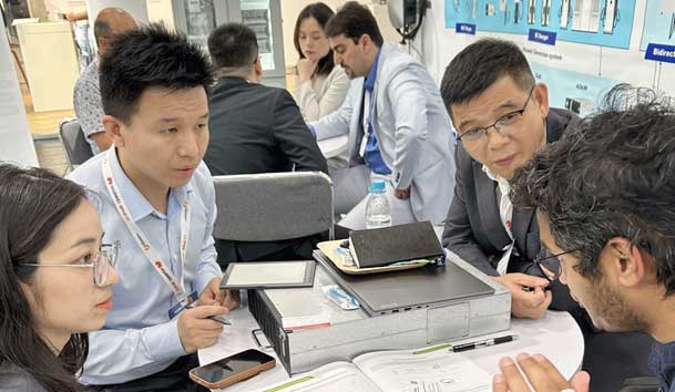 37000cm威尼斯闪耀2024欧洲智慧能源展丨聚焦创新技术，共筑全球碳中和未来(图11)